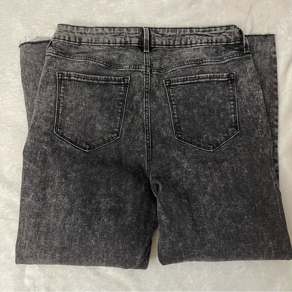 High Rise Rockstar Jeans - Picture 8 of 8